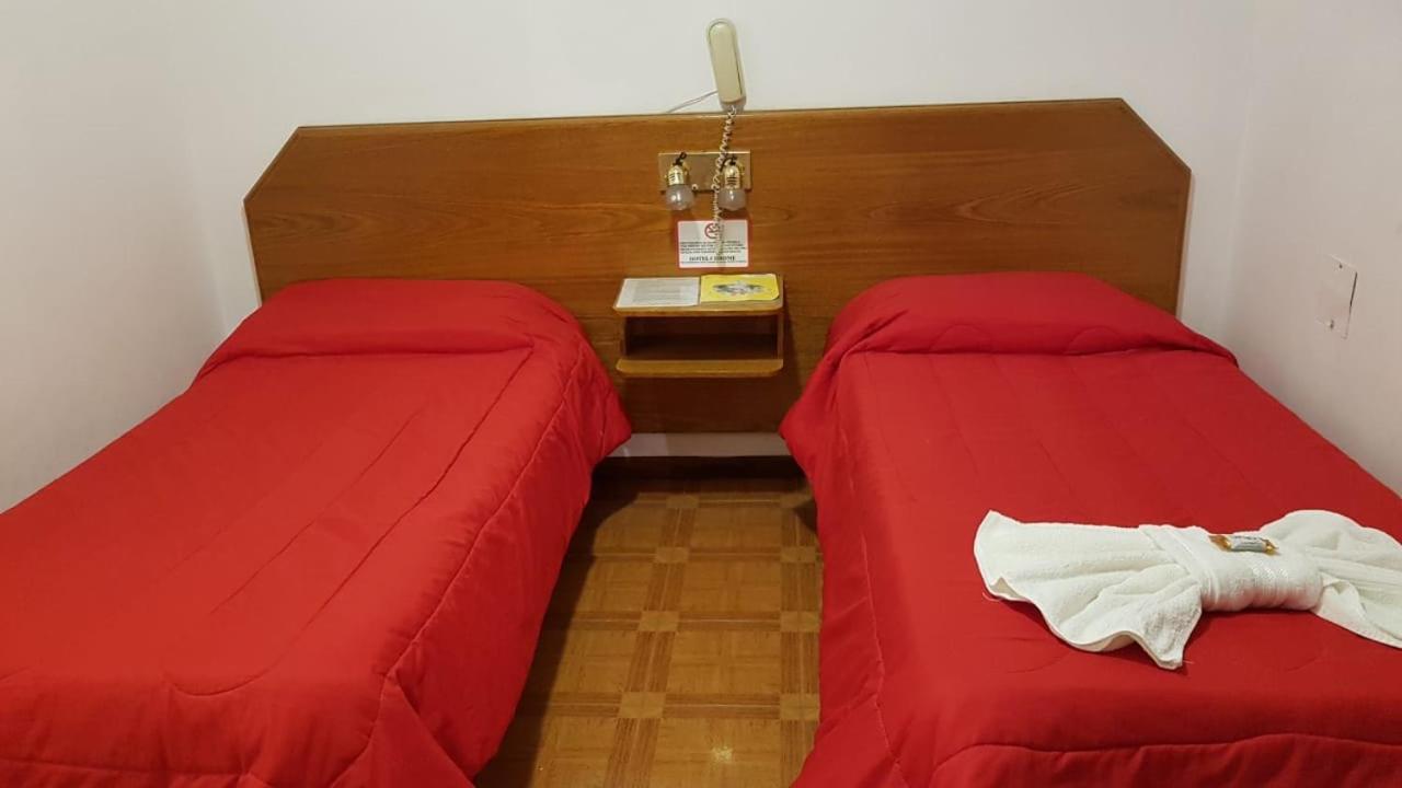 Chrome Hotel Río Cuarto Eksteriør bilde